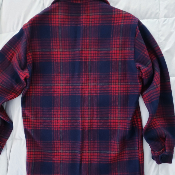 PENDLETON VINTAGE PLAID WOOL OVERSHIRT / JACKET NAVY BLUE & RED SZ SMALL - Picture 7 of 8